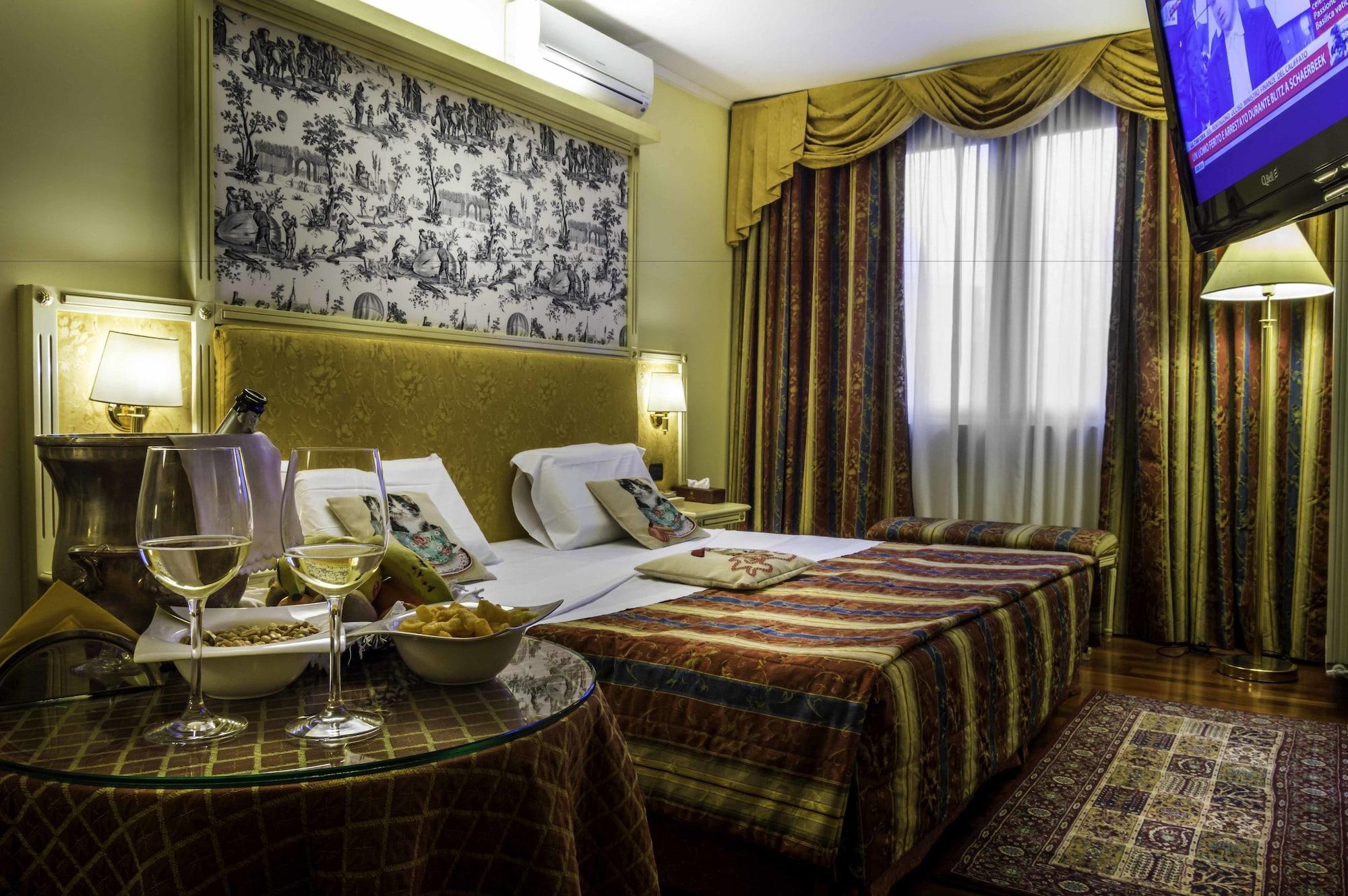 Hotel La Bussola Novara Esterno foto