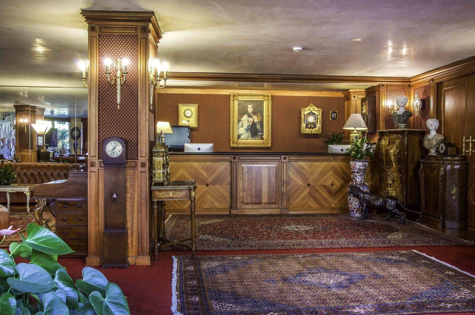 Hotel La Bussola Novara Esterno foto